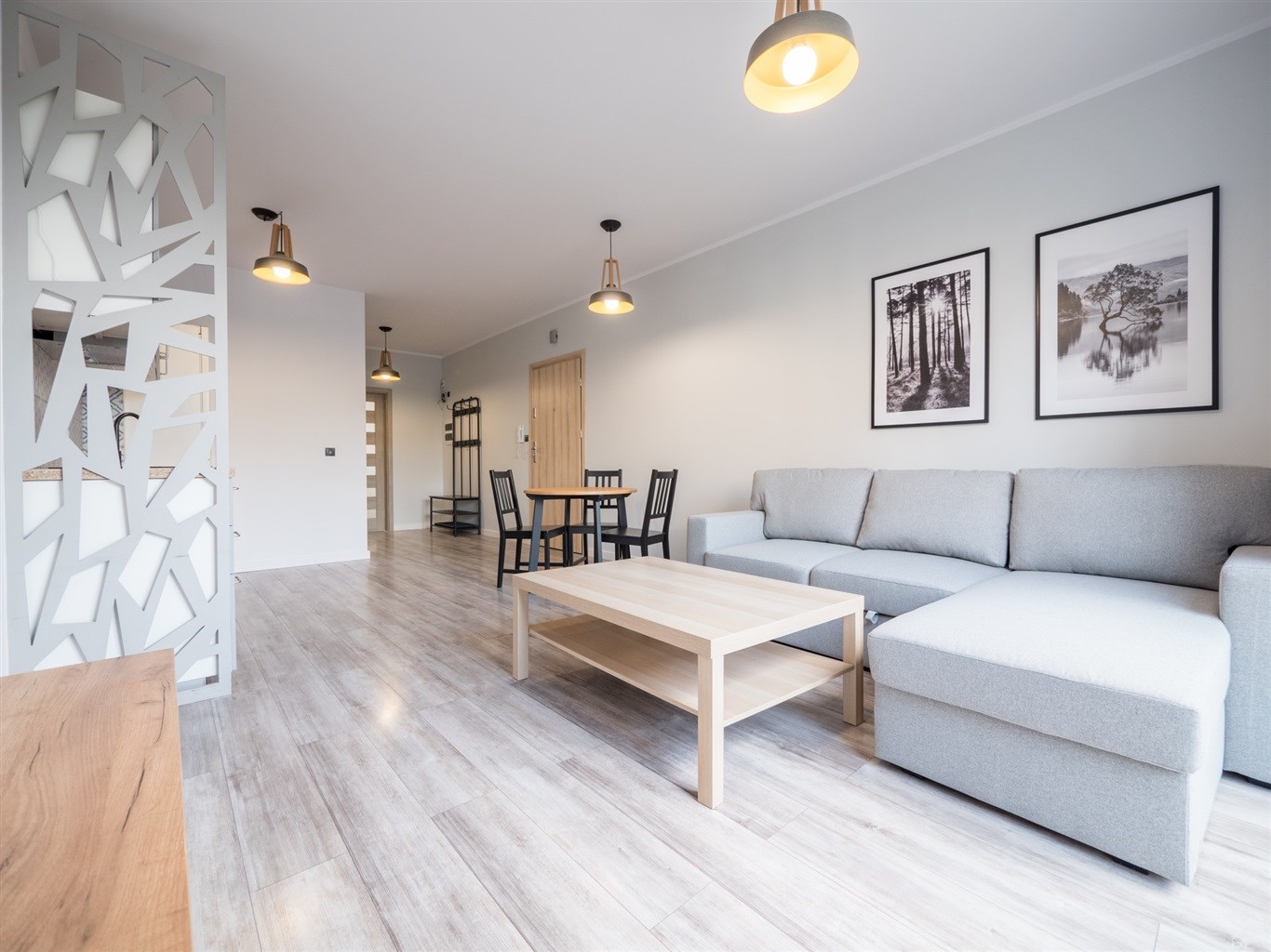 Bielsko-Biała, Cztery Pory Roku